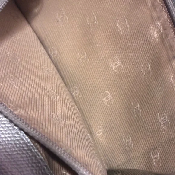 ✨CHANEL Silver Leather Wallet | Made In France | Vintage Collectible | Old 💵🔥✨ - Picture 5 of 12